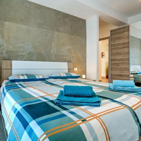 Races By Interhome Tatil Evi